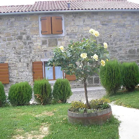 Guest house Agroturism Stara Stala 4*
