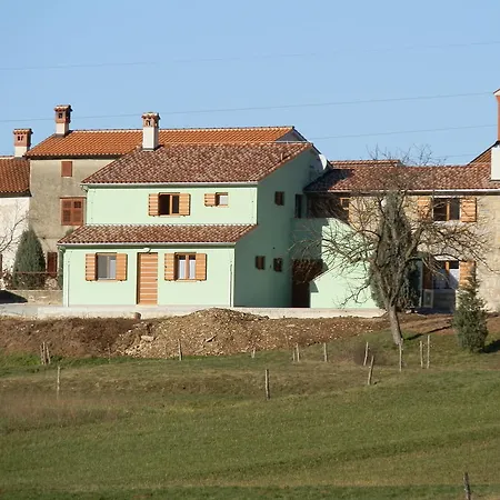 Guest house Agroturism Stara Stala 4*